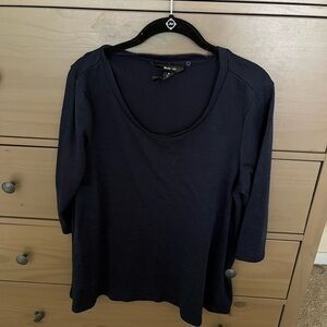 Style & Co 3/4 sleeve navy blue tunic.Excellent condition. Versatile.